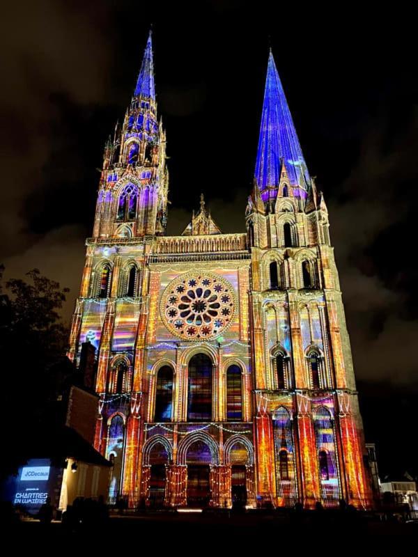 L'Eure Tranquille Chartres Exterior foto